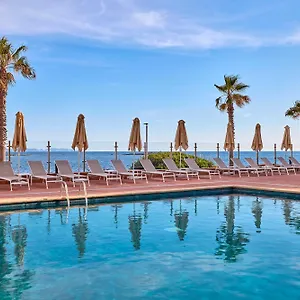 **** Otel Universal Romantica İspanya