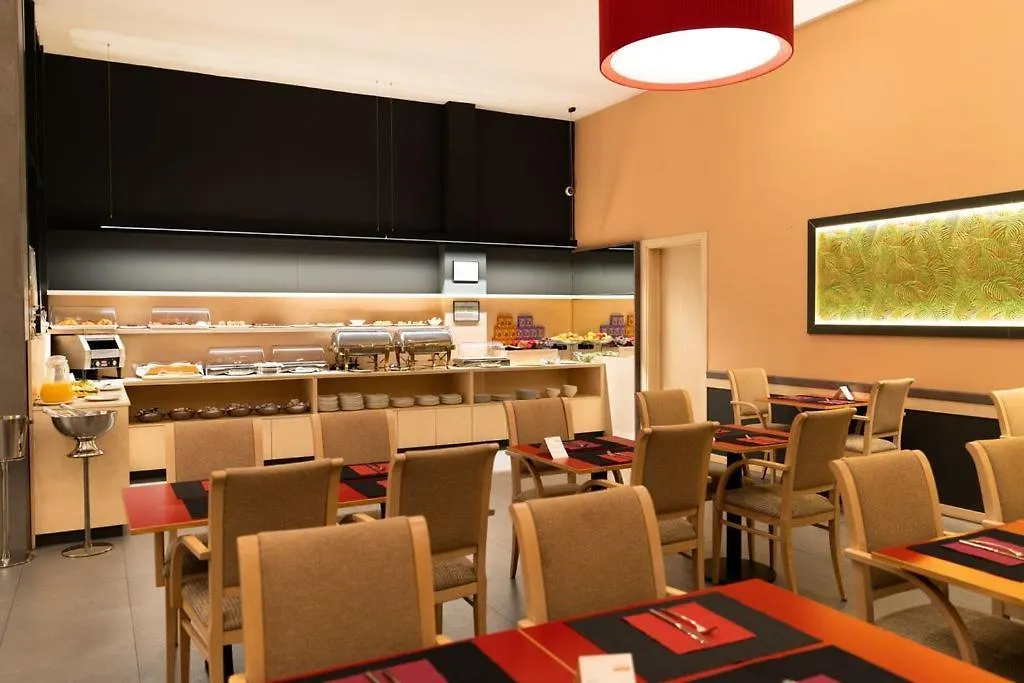 Petit Palace Trencadis 4*, Барселона